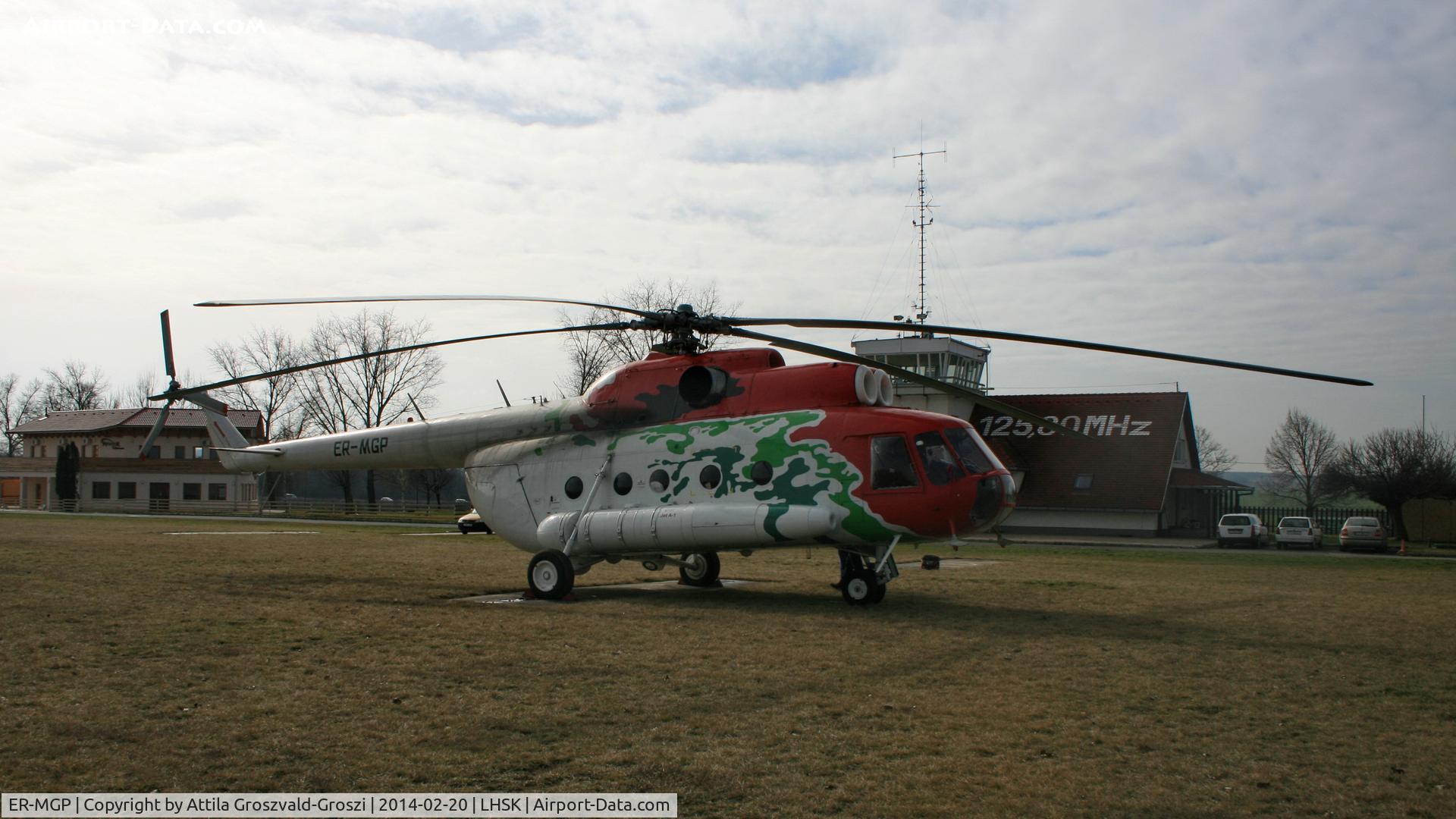 ER-MGP, 1984 Mil Mi-8T Hip C/N 98417135, Siófok-Kiliti Airport, The arrival of Moldova to replace the current station