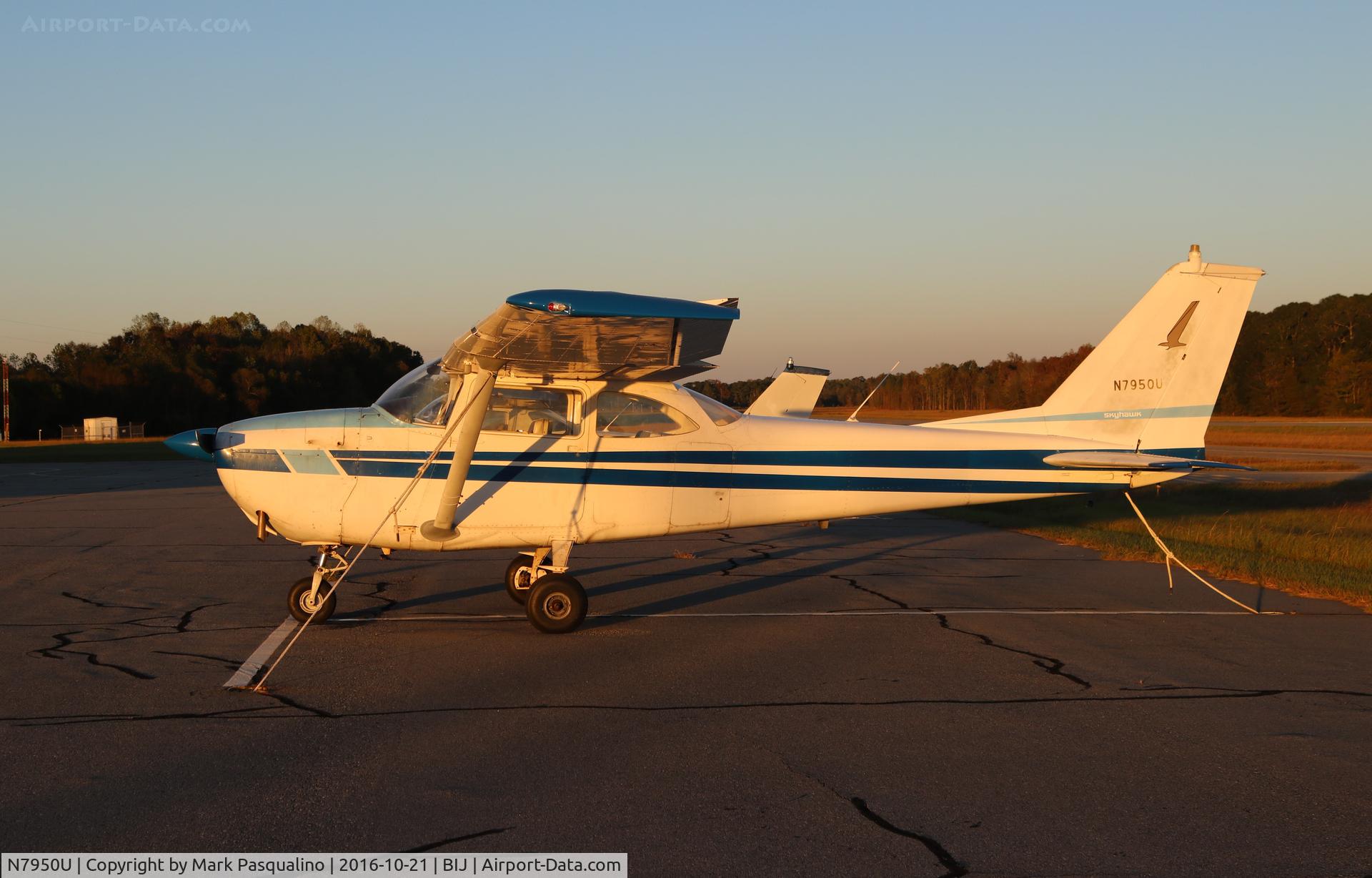 N7950U, 1964 Cessna 172F C/N 17251950, Cessna 172F