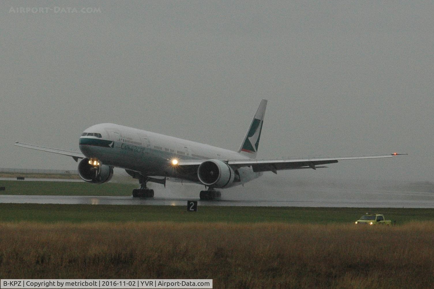 B-KPZ, 2012 Boeing 777-367/ER C/N 37900, CX838 Rainy day arrival in Vancouver
