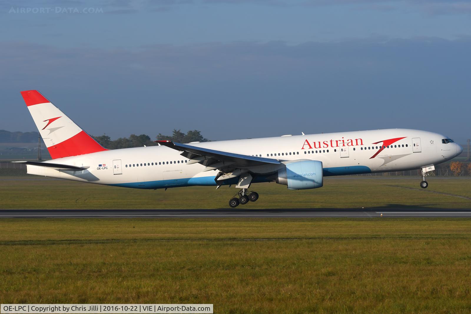 OE-LPC, 2002 Boeing 777-2Z9/ER C/N 29313, Austrian Airlines