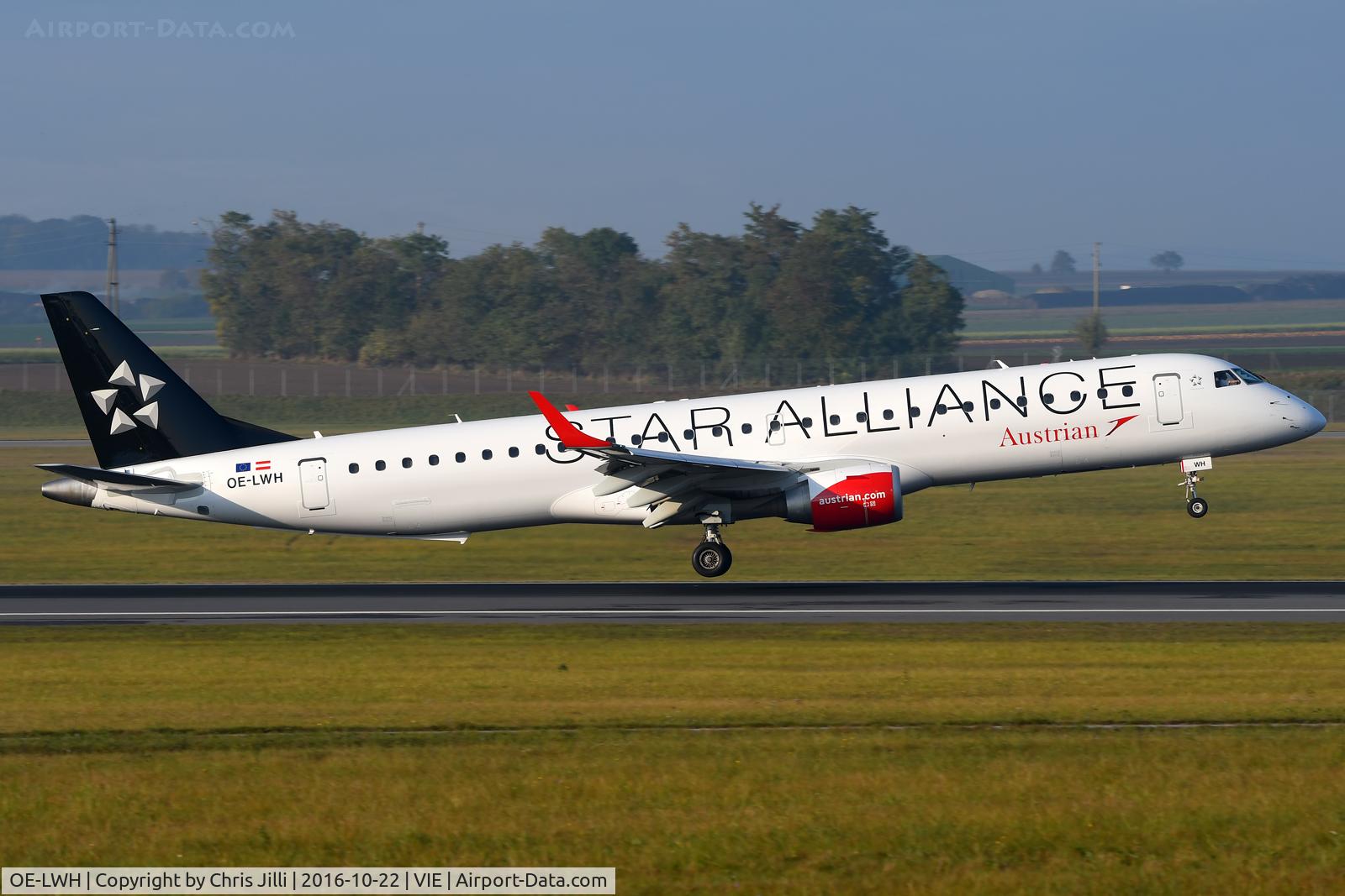 OE-LWH, 2011 Embraer 195LR (ERJ-190-200LR) C/N 19000486, Austrian Airlines
