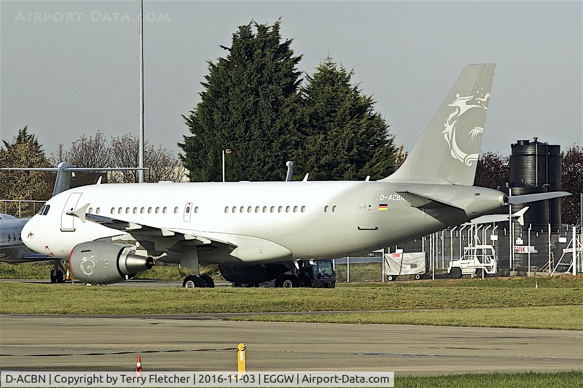 D-ACBN, 2008 Airbus A319-115CJ C/N 3243, Airbus A319-115 (X) (CJ), c/n: 3243 at Luton