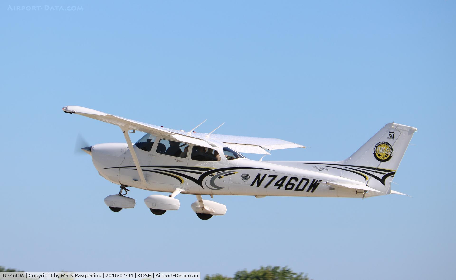 N746DW, 2015 Cessna 172S C/N 172S11569, Cessna 172S