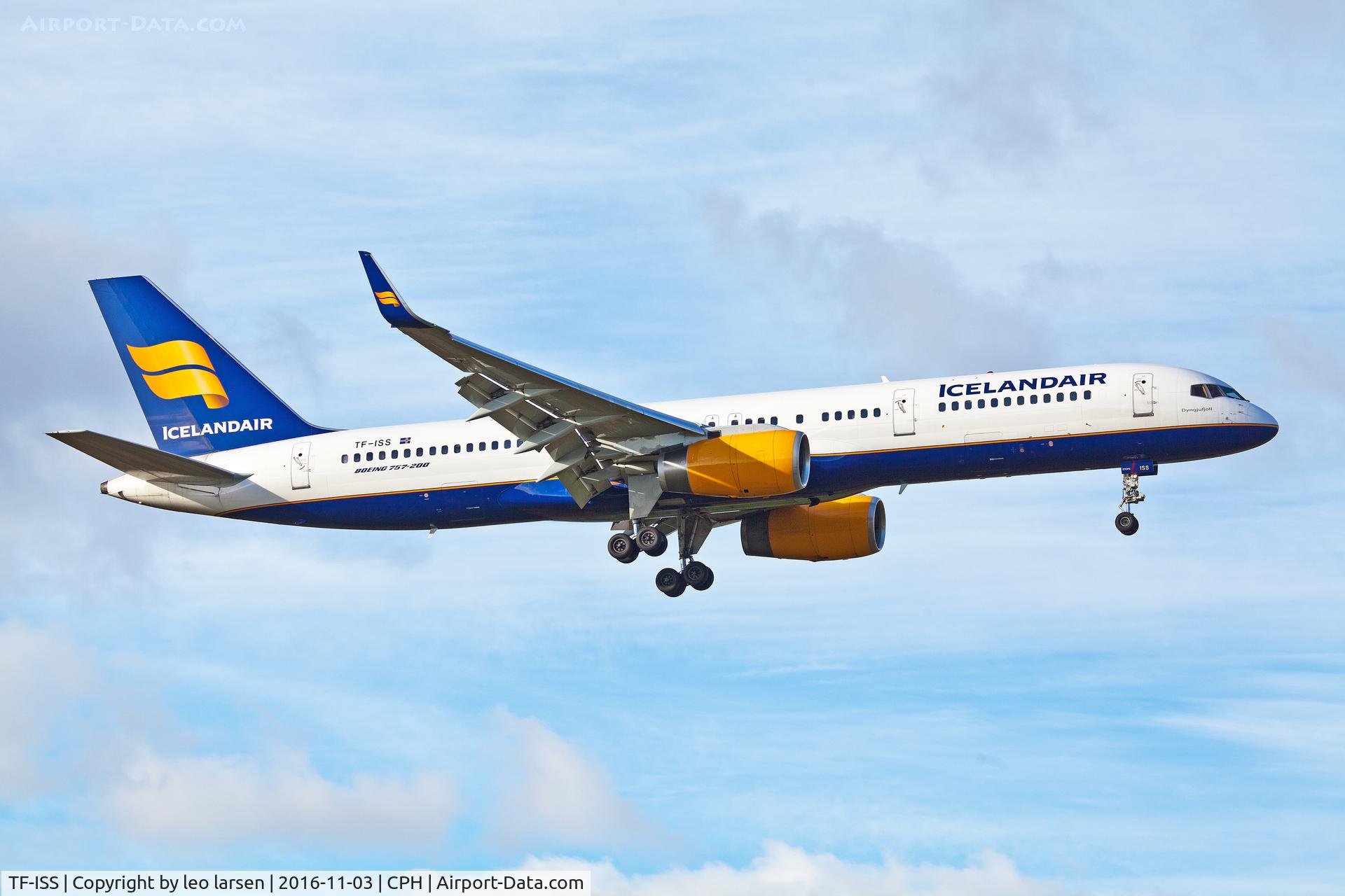 TF-ISS, 1996 Boeing 757-223 C/N 27447, Copenhagen 3.11.16