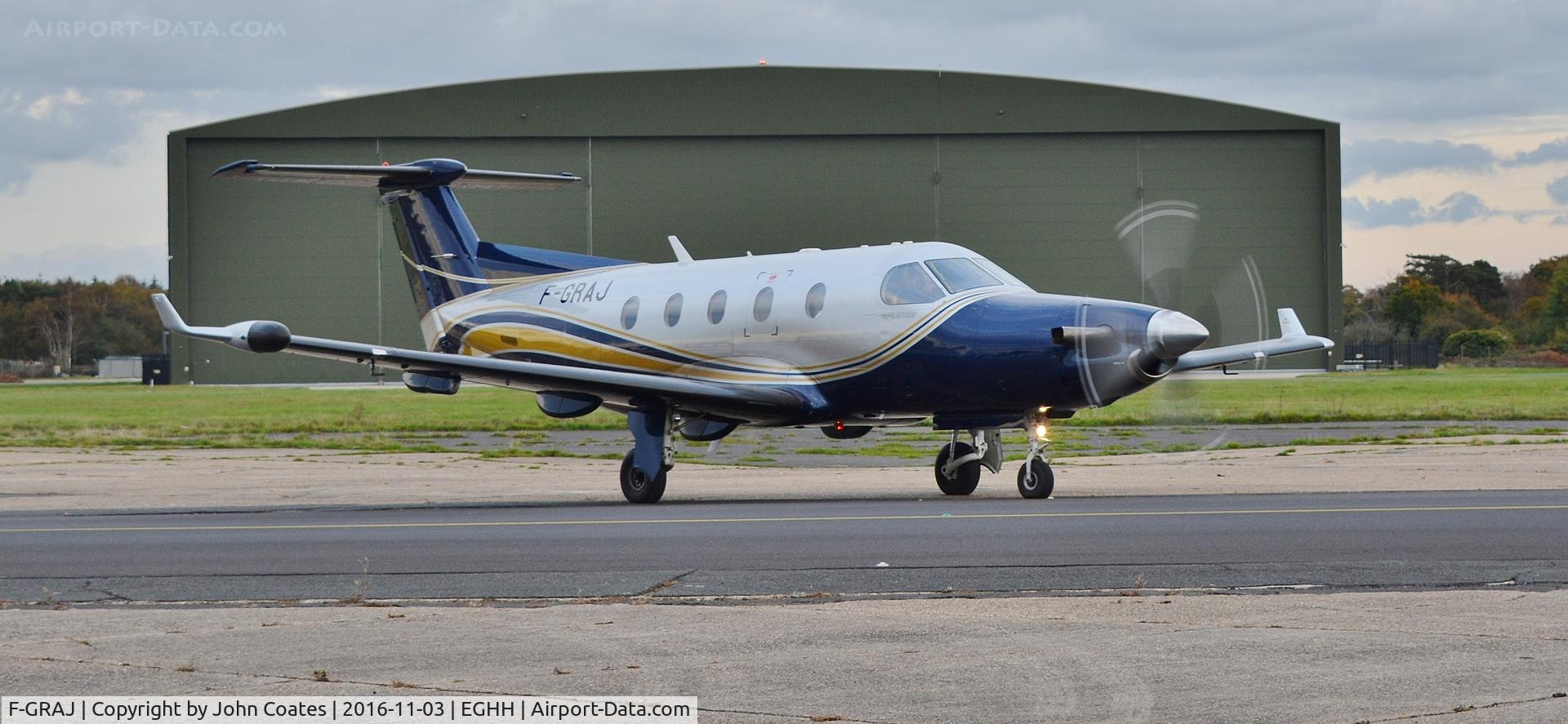 F-GRAJ, 2001 Pilatus PC-12/45 C/N 406, Taxiing from Airtime