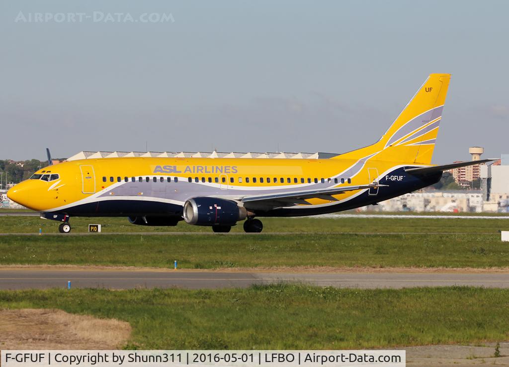 F-GFUF, 1989 Boeing 737-3B3QC C/N 24388, Taxiing holding point rwy 32R for departure