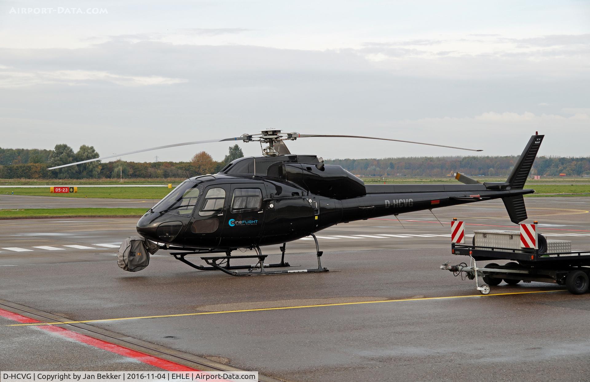 D-HCVG, Aerospatiale AS-355F-2 Ecureuil 2 C/N 5504, Lelystad Airport. Is here for a movie over wild horsers in the naturepark Oostvaardersplassen between Almere and Lelystad
