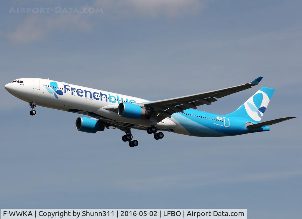 F-WWKA, 2016 Airbus A330-232 C/N 1727, C/n 1727 - To be F-HPUJ