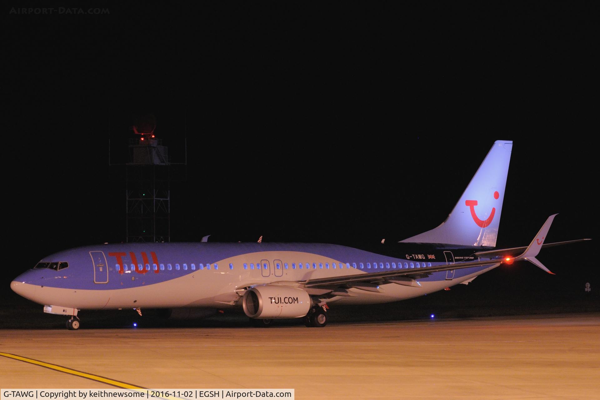 G-TAWG, 2012 Boeing 737-8K5 C/N 37266, With TUI titles.