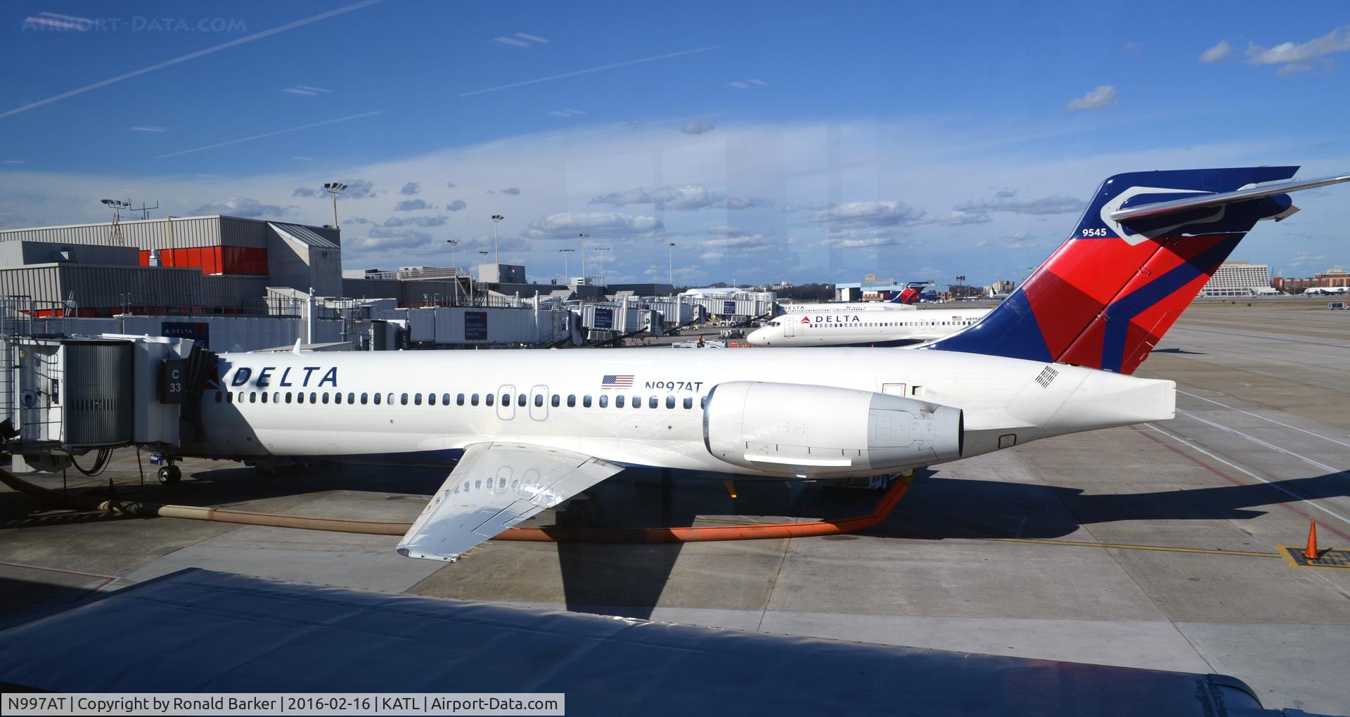 N997AT, 2002 Boeing 717-200 C/N 55141, Taxi Atlanta