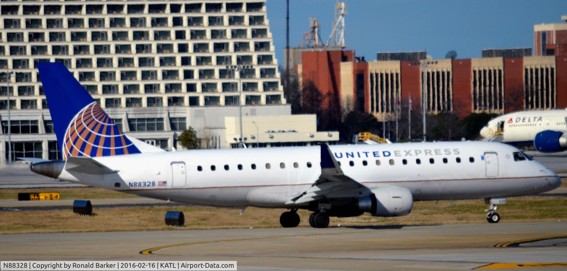 N88328, 2015 Embraer 175LR (ERJ-170-200LR) C/N 17000480, Taxi Atlanta