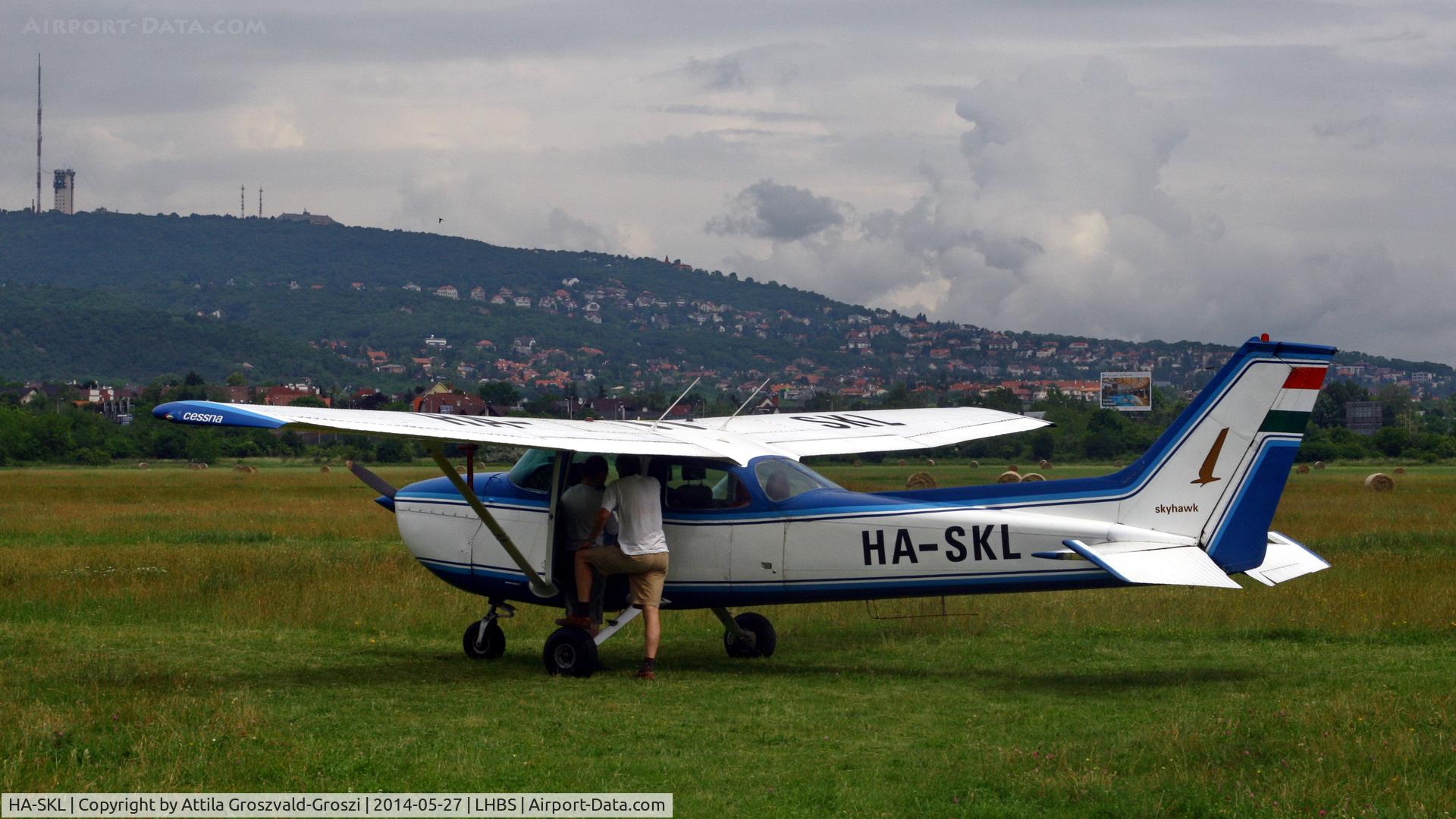 HA-SKL, Cessna 172M C/N 17264904, Budaörs Airport, Hungary