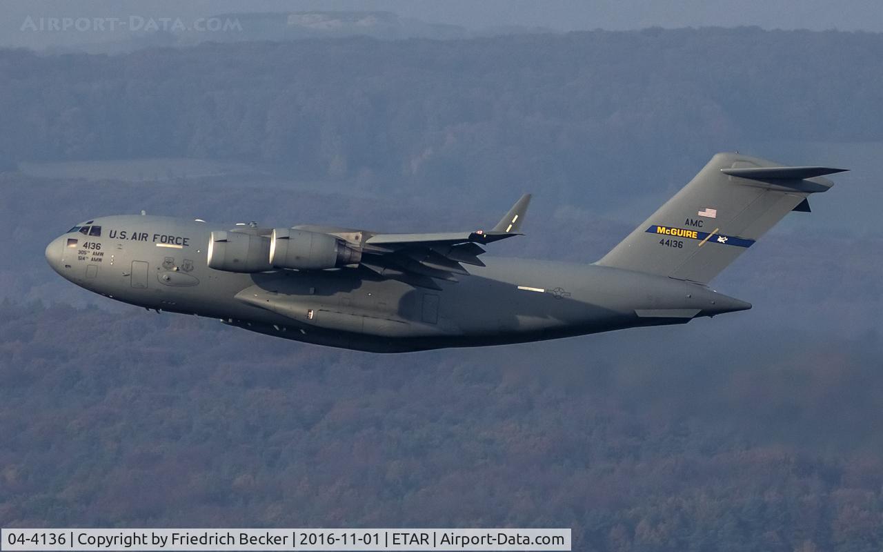 04-4136, 2004 Boeing C-17A Globemaster III C/N P-136, departure from Ramstein Air Base