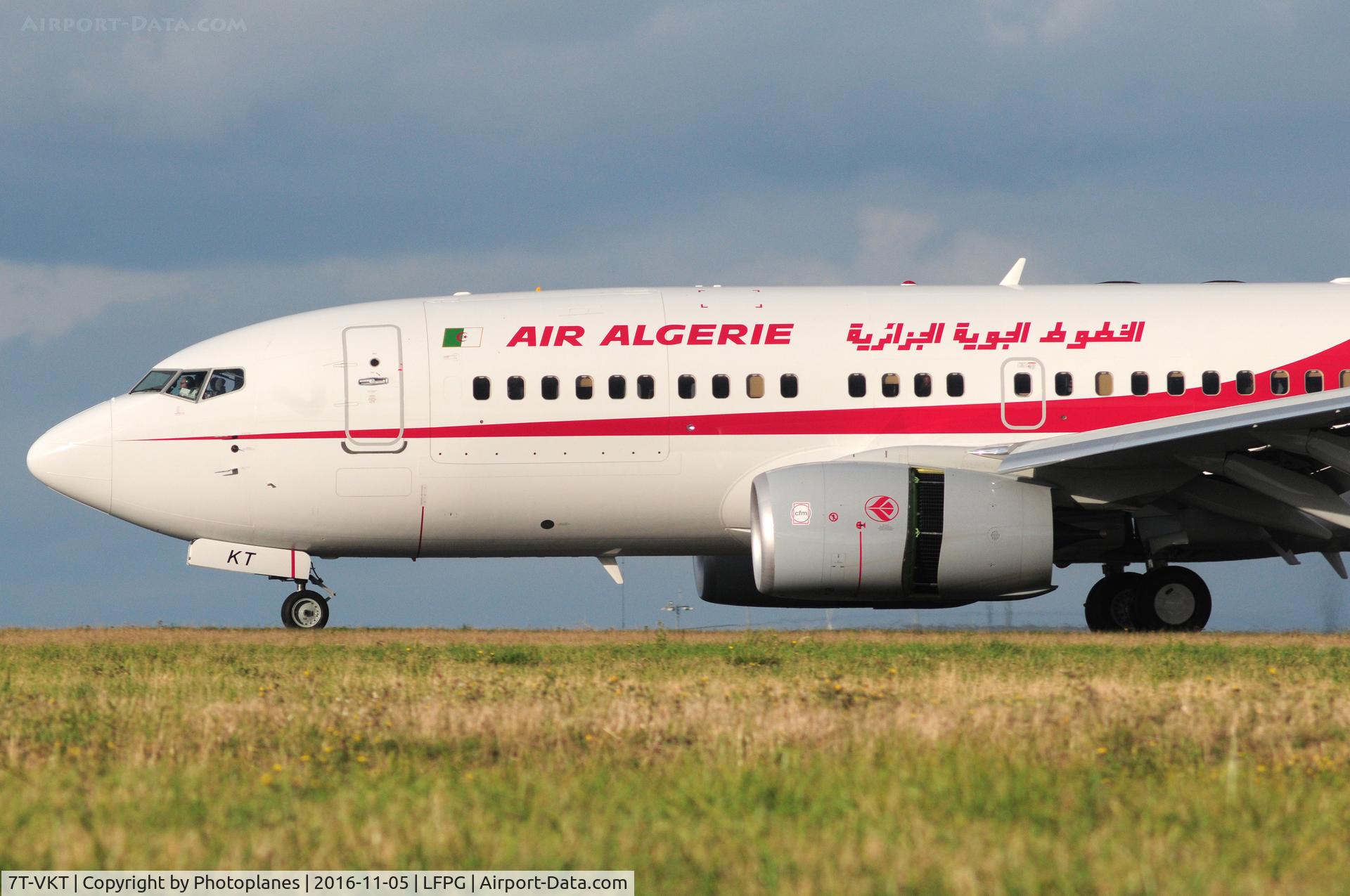 7T-VKT, 2016 Boeing 737-7D6C C/N 61341 / 6060, CDG landing
