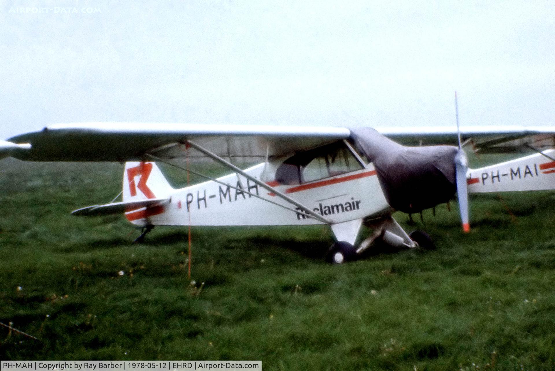 PH-MAH, 1966 Piper PA-18-150 Super Cub C/N 18-8274, Piper PA-18-180 Super Cub [18-8274] Rotterdam~PH 12/05/1978. From a slide.