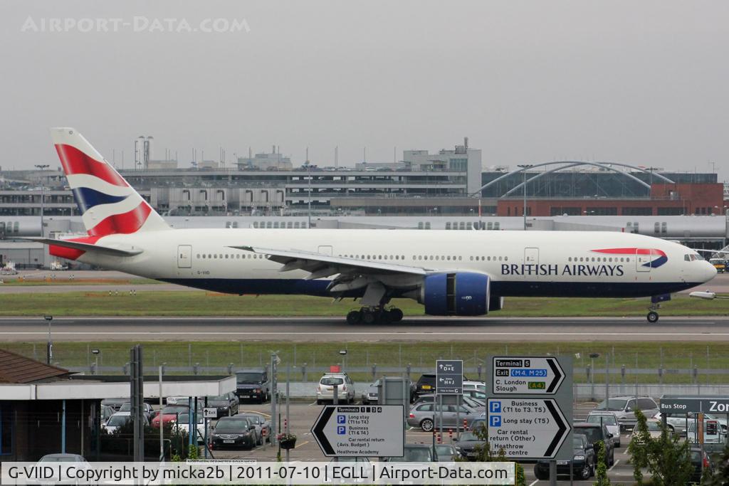G-VIID, 1997 Boeing 777-236 C/N 27486, Taxiing