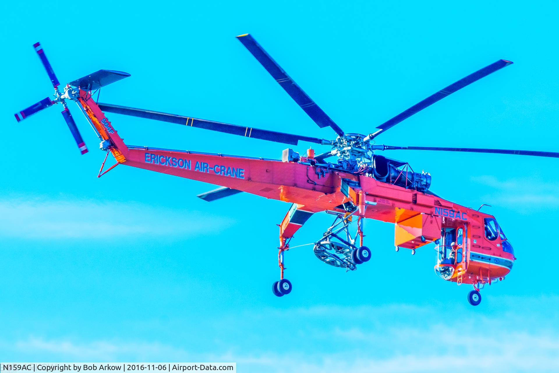 N159AC, 1970 Sikorsky S-64F Skycrane C/N 64084, Fly-By over Long Beach, New Youk