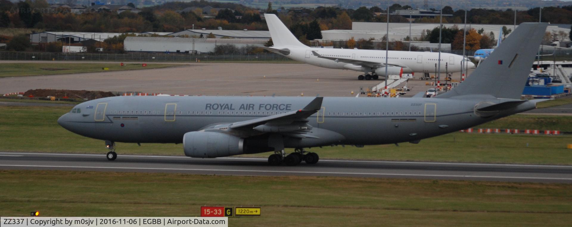 ZZ337, 2012 Airbus KC3 Voyager (A330-243MRTT) C/N 1390, ON DEPARTURE FROM BHX