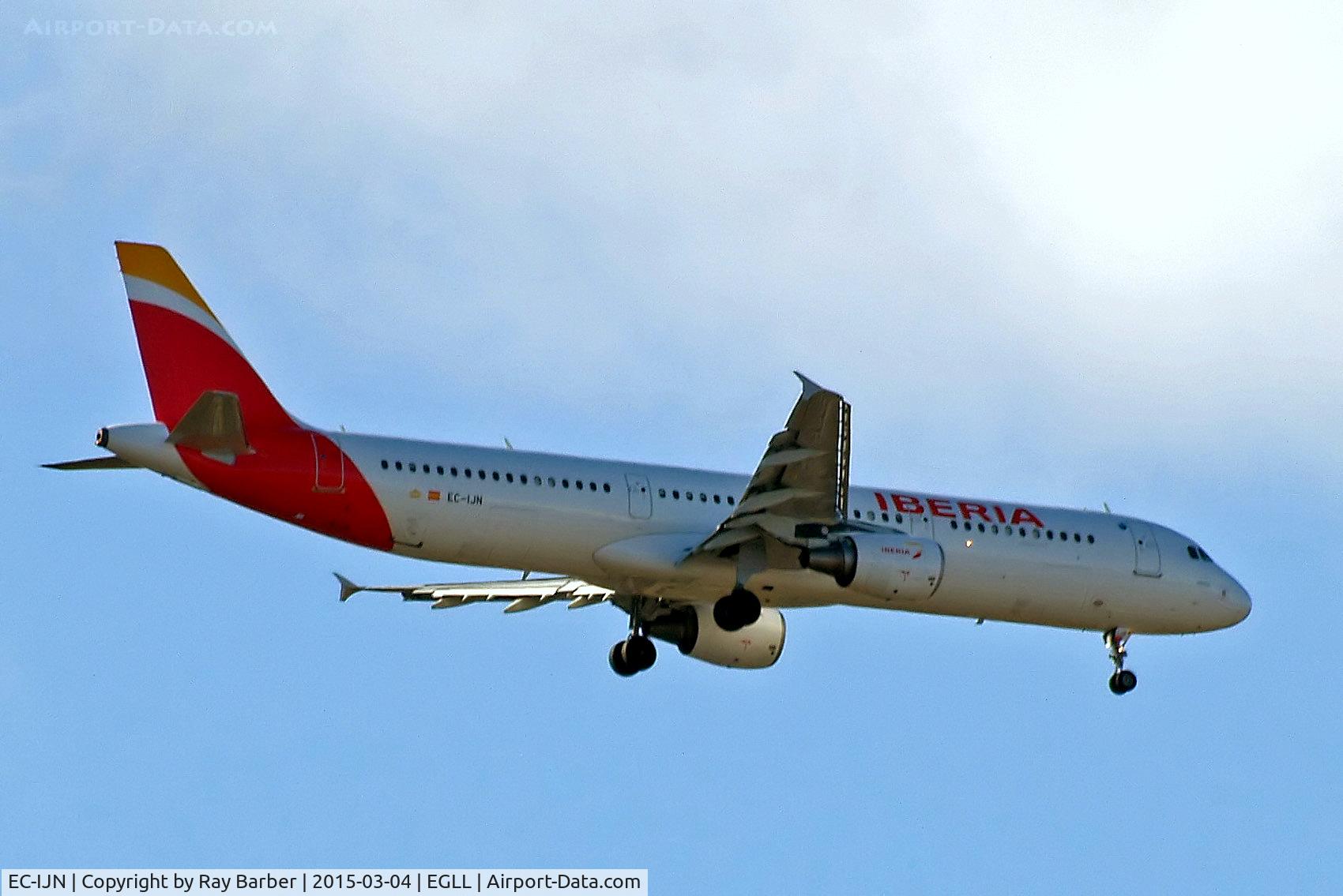 EC-IJN, 2002 Airbus A321-211 C/N 1836, Airbus A321-211 [1836] (Iberia) Home~G 04/03/2015. On approach 27L.