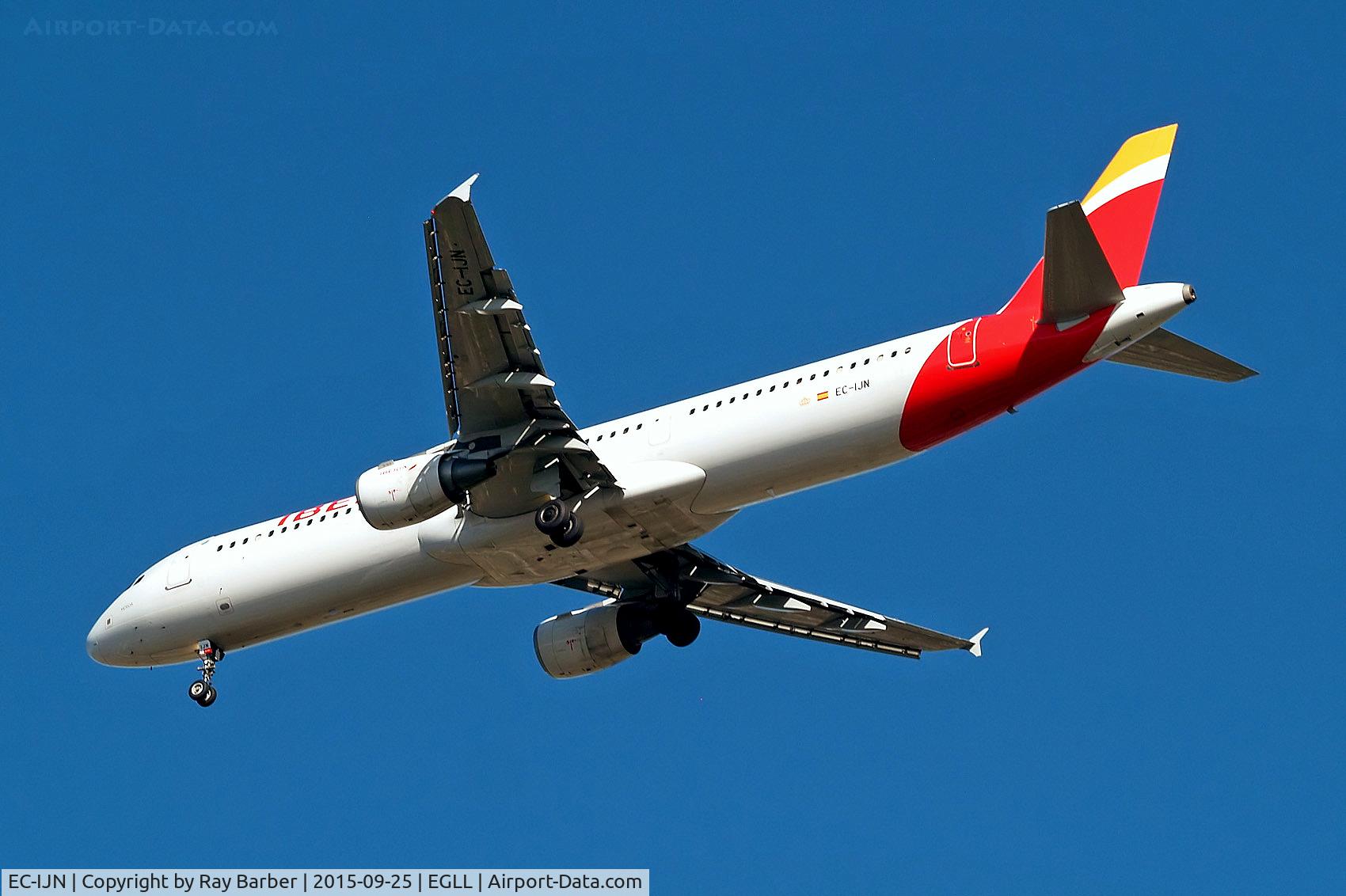 EC-IJN, 2002 Airbus A321-211 C/N 1836, Airbus A321-211 [1836] (Iberia) Home~G 25/09/2015. On approach 27R.