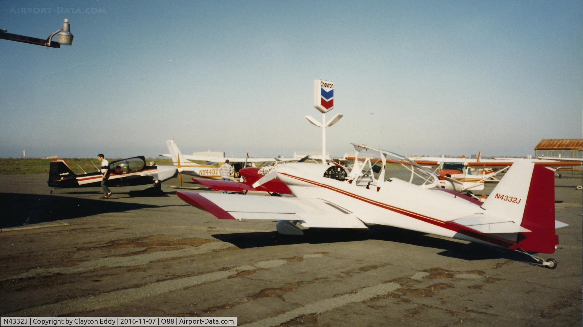 N4332J, 1992 Vans RV-4 C/N 1921, RV-4 at the old Rio Vista Airport in California.