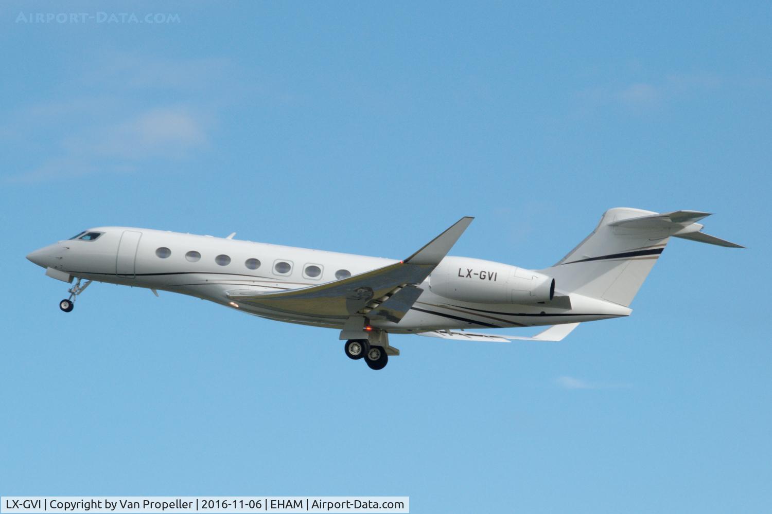 LX-GVI, 2014 Gulfstream Aerospace G650 (G-VI) C/N 6095, Gulfstream G650 from Luxemburg taking off from Schiphol airport, the Netherlands