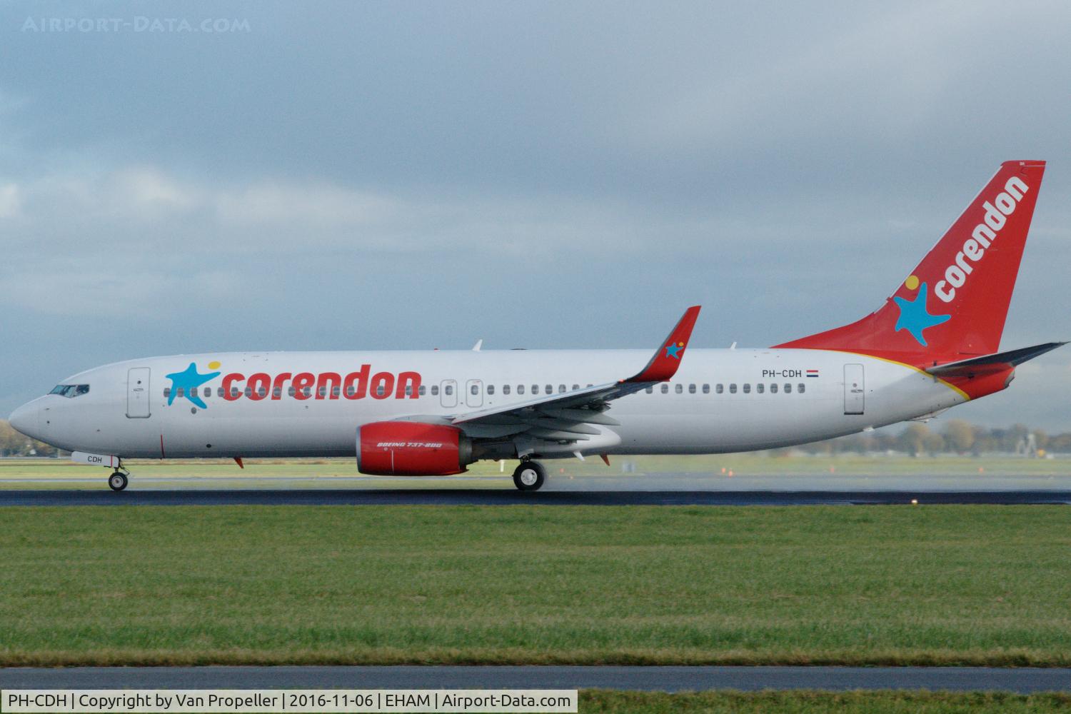 PH-CDH, 2011 Boeing 737-86J C/N 36121, Corendon Dutch Airlines Boeing 737-86J taking off from Schiphol airport, the Netherlands