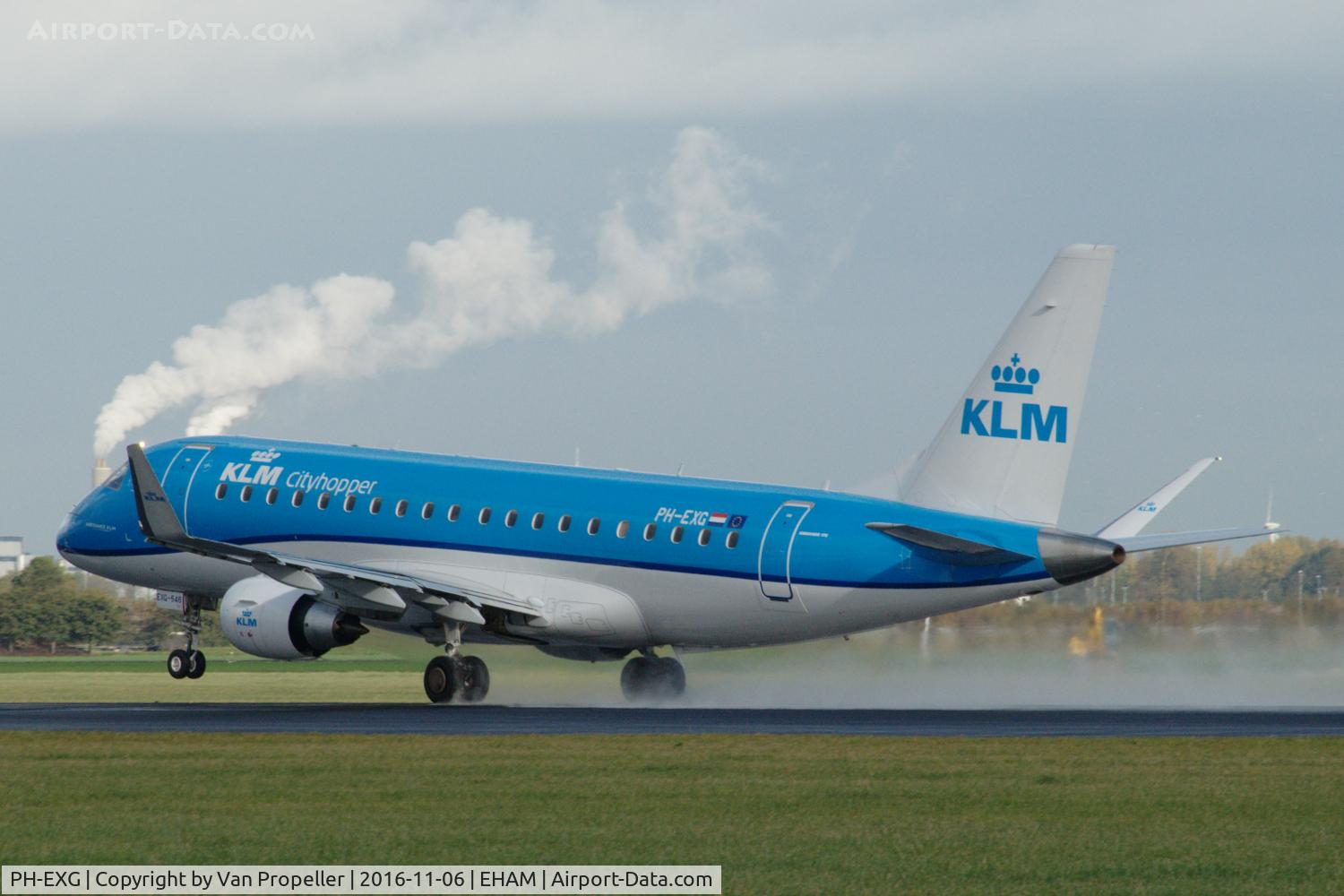 PH-EXG, 2016 Embraer 175STD (ERJ-170-200) C/N 17000546, KLM Cityhopper Embraer 175STD taking off from Schiphol airport, the Netherlands
