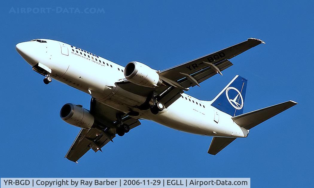 YR-BGD, 1994 Boeing 737-38J C/N 27182/2663, Boeing 737-38J [27182] (TAROM) Home~G 29/11/2006. On approach 27R old scheme.