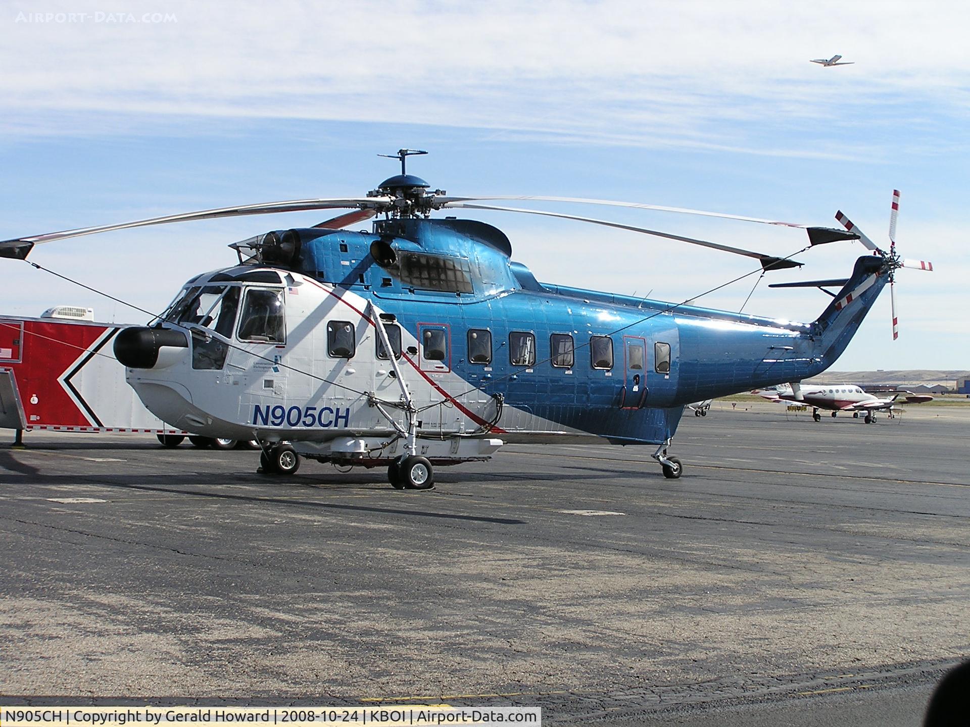 N905CH, 1973 Sikorsky S-61N C/N 61711, Parked on General Aviation ramp.