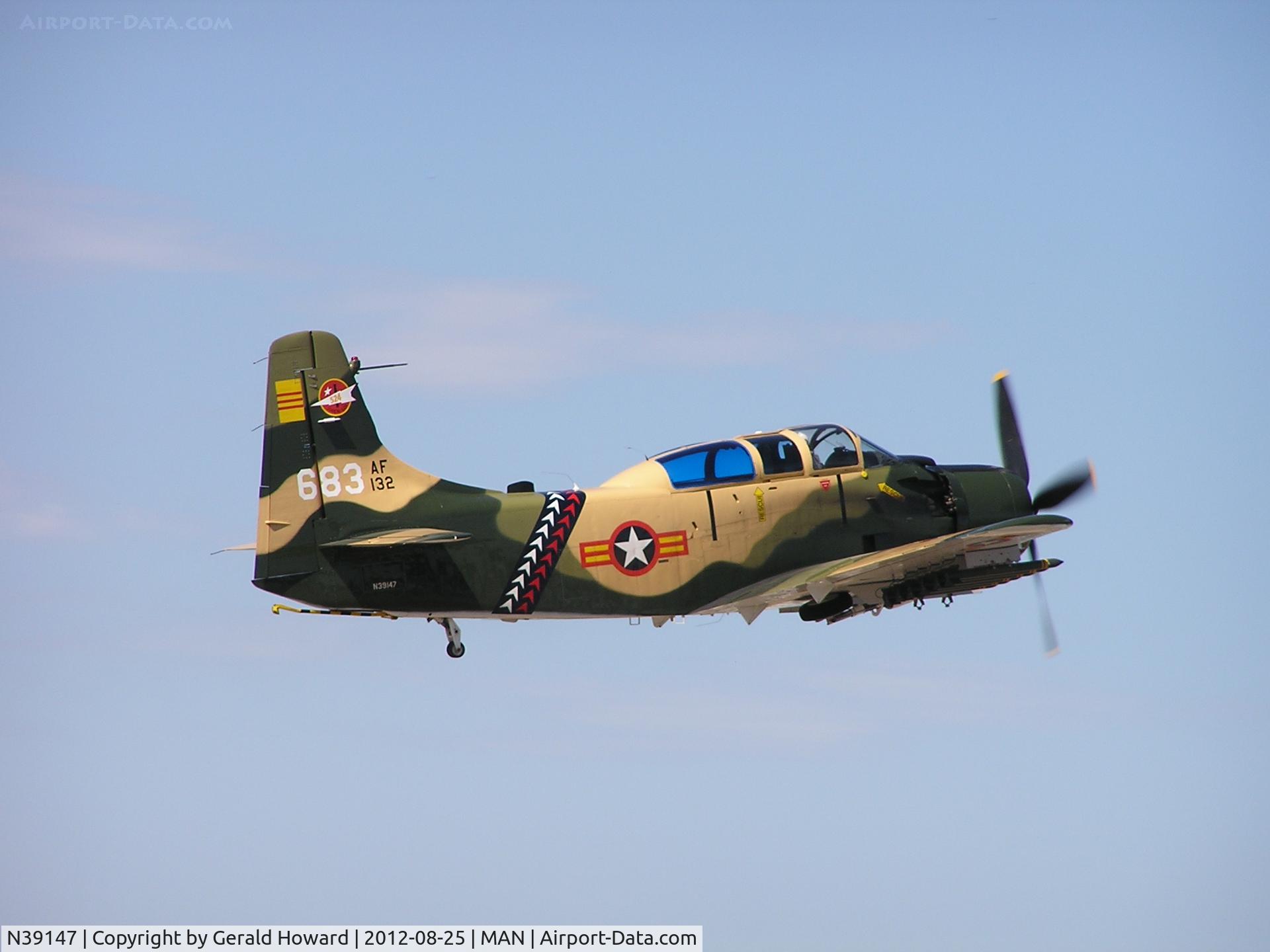 N39147, Douglas AD-5 (A-1E) Skyraider C/N 9540, Flying during air show at Nampa Airport.