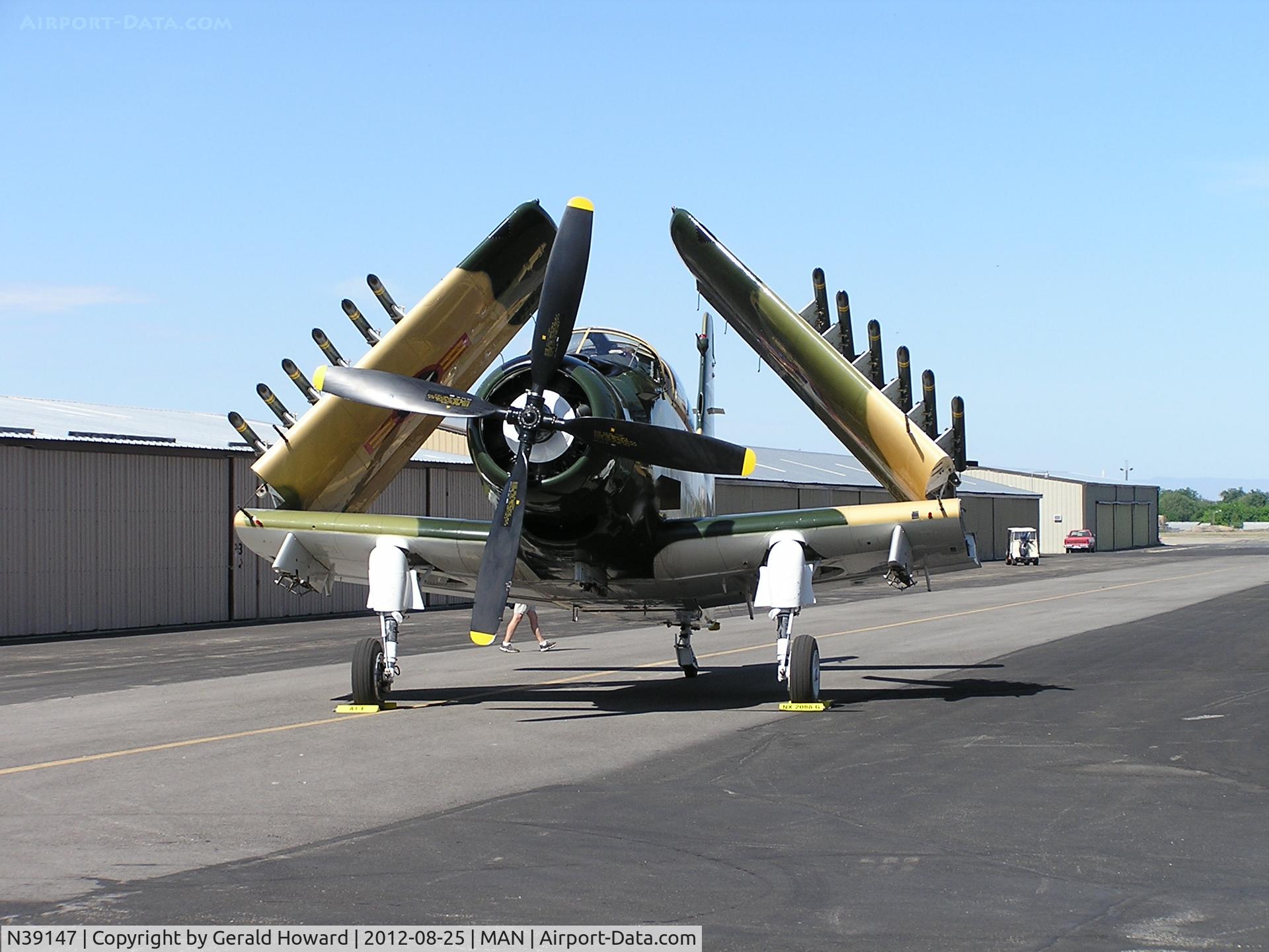 N39147, Douglas AD-5 (A-1E) Skyraider C/N 9540, Parked with wings folded.