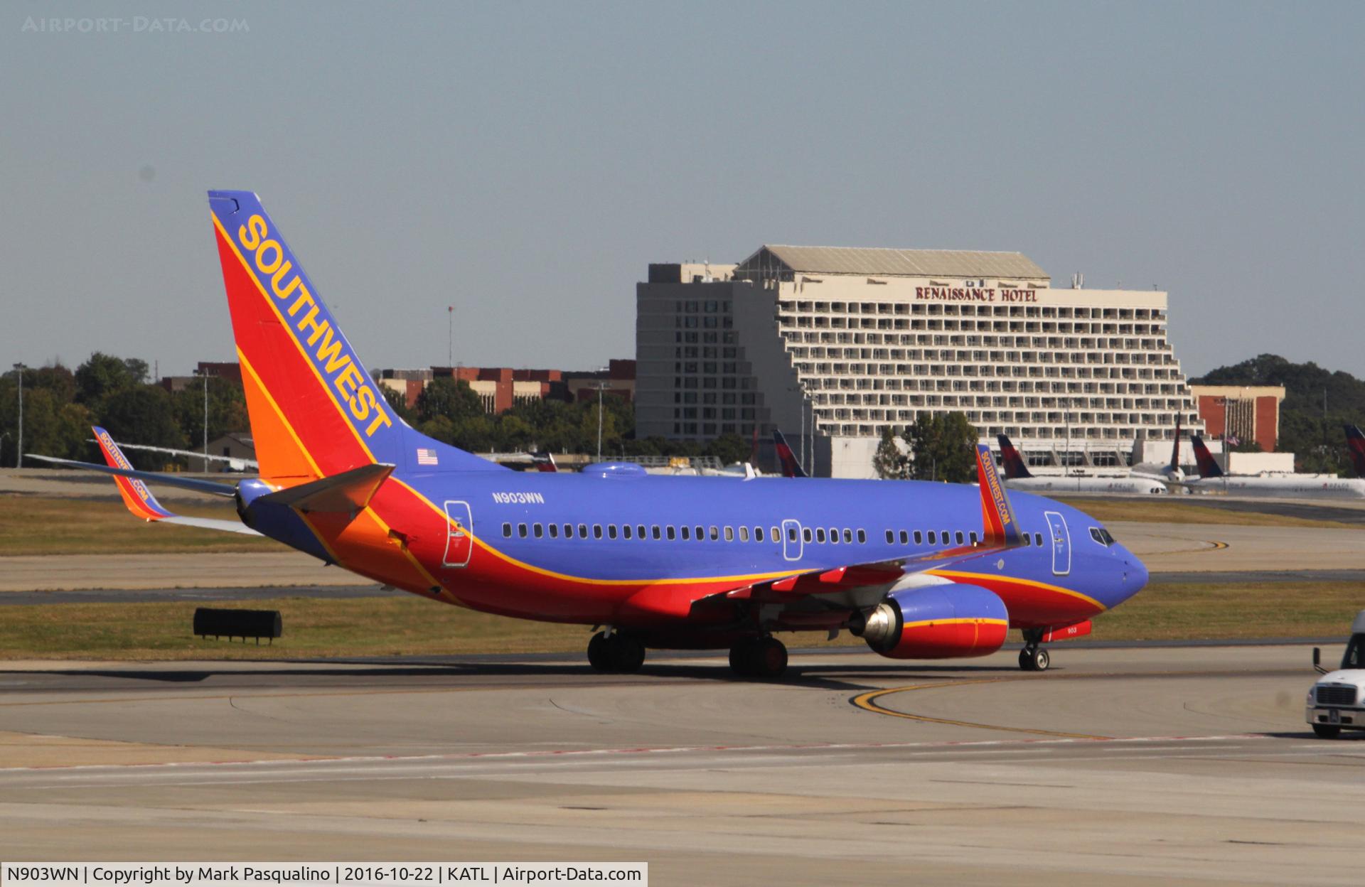 N903WN, 2007 Boeing 737-7H4 C/N 32457, Boeing 737-700