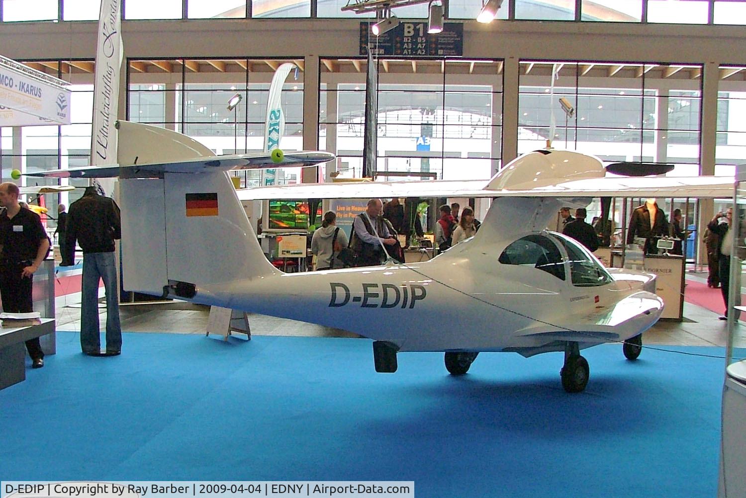 D-EDIP, Dornier Technologie S-Ray 007 C/N 1, Dornier S-Ray 007 [1] Friedrichshafen~D 04/04/2009