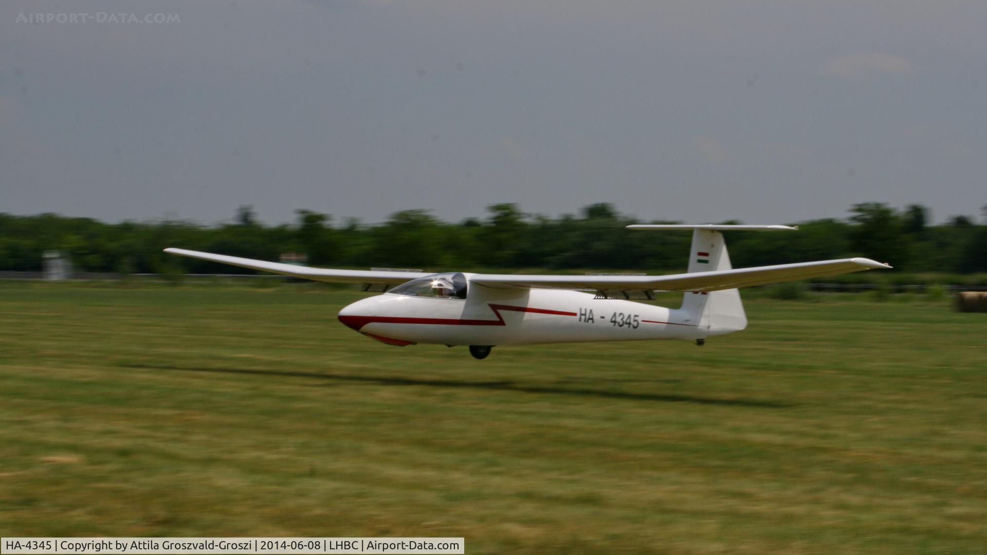 HA-4345, 1976 PZL-Bielsko SZD-30 Pirat C/N S-07.05, Békéscsaba Airport, Hungary