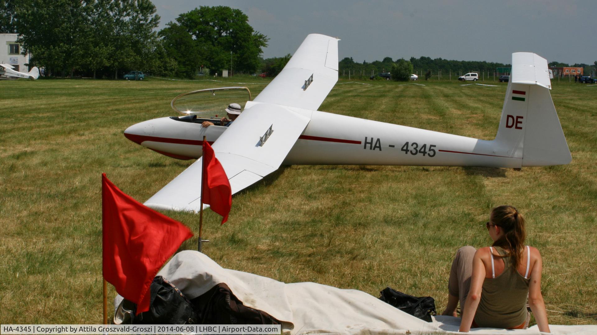 HA-4345, 1976 PZL-Bielsko SZD-30 Pirat C/N S-07.05, Békéscsaba Airport, Hungary