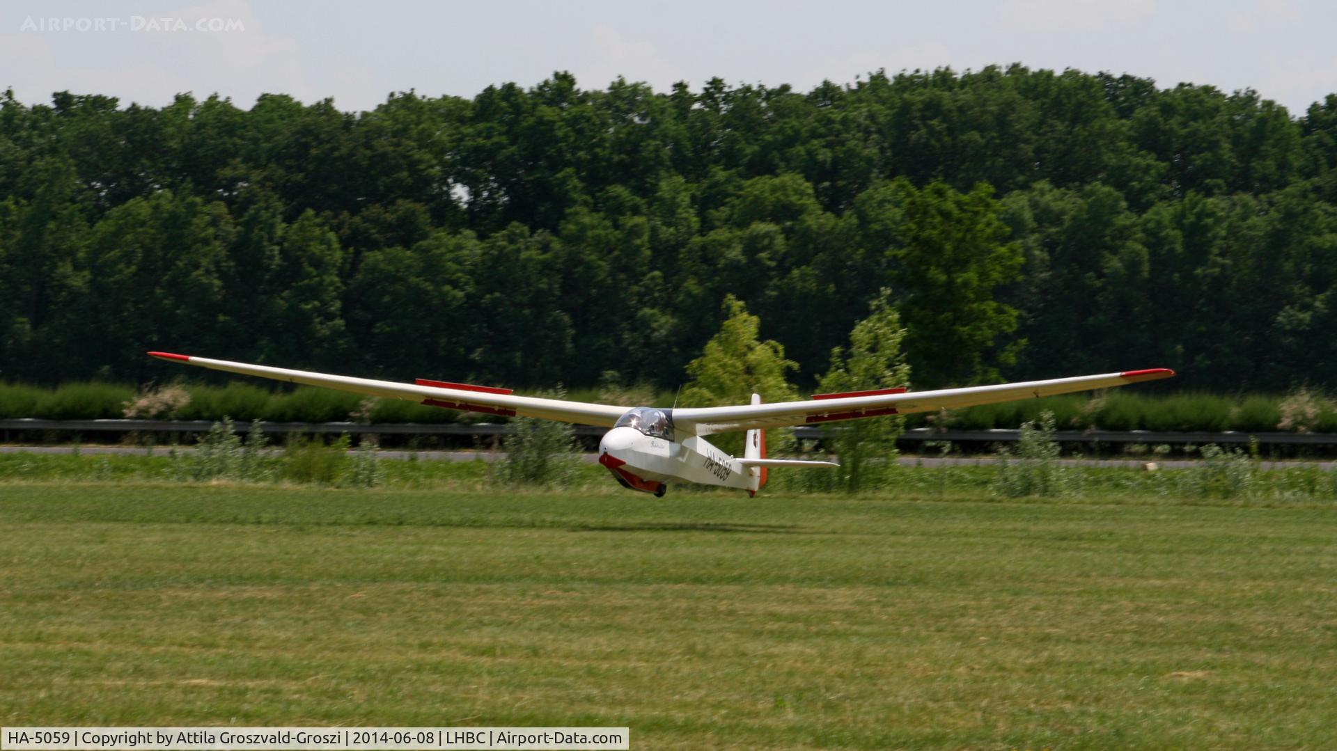 HA-5059, 1964 Schleicher Ka-7 Rhonadler C/N 7170, Békéscsaba Airport, Hungary