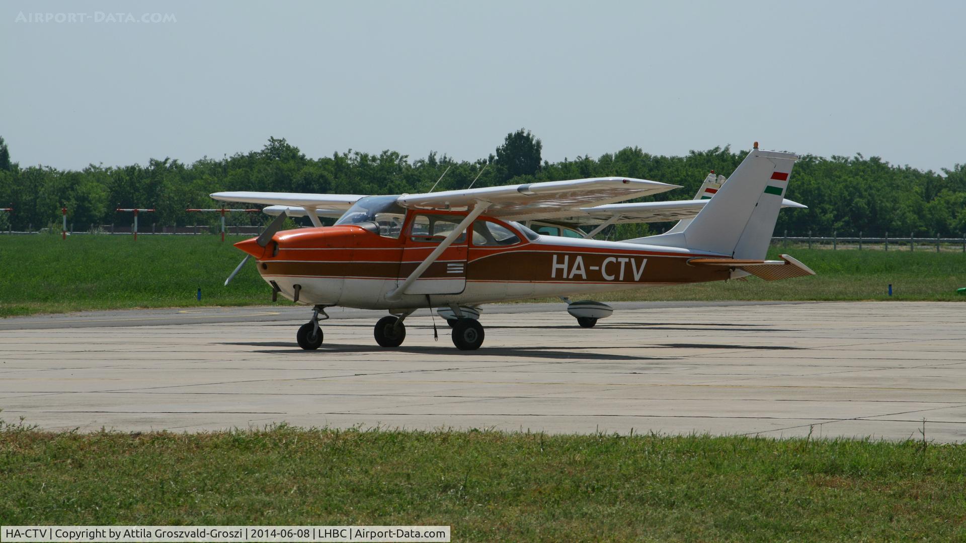HA-CTV, 1967 Cessna 172H C/N 17255930, Békéscsaba Airport, Hungary