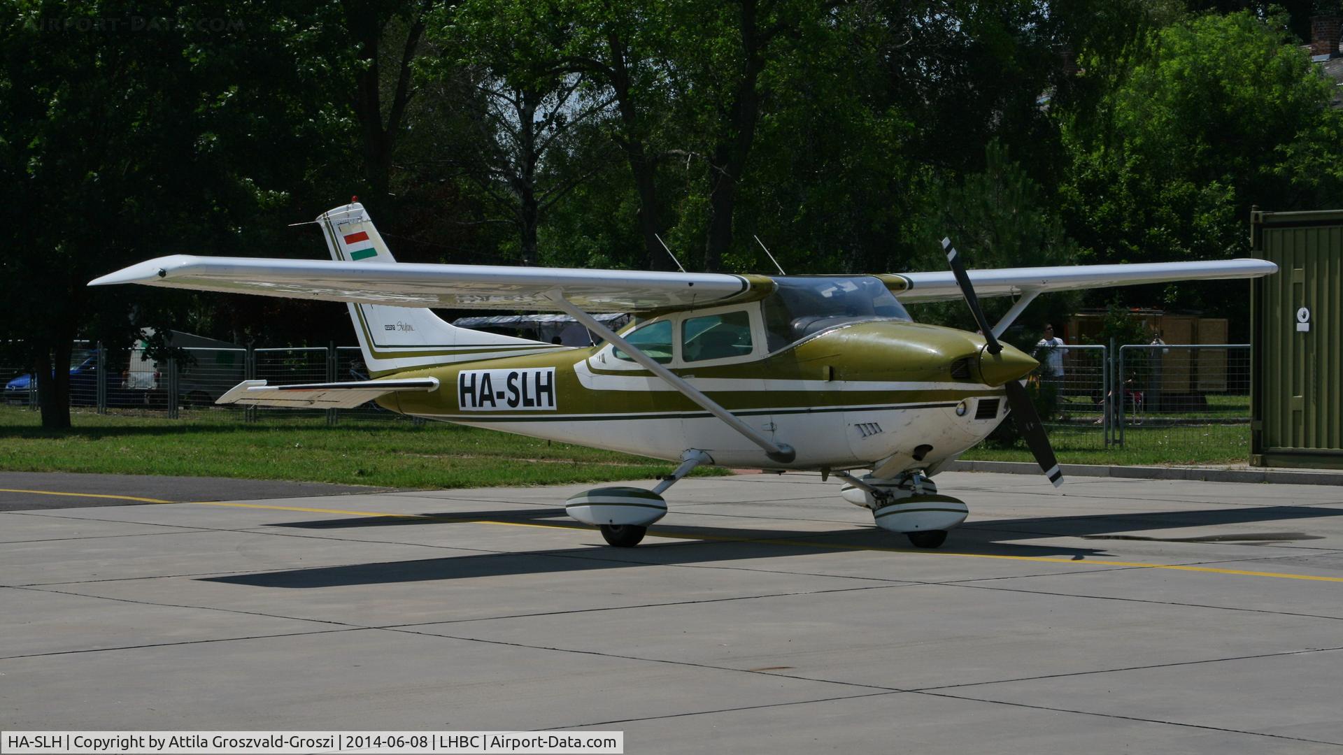 HA-SLH, 1974 Cessna 182P Skylane Skylane C/N 18263126, Békéscsaba Airport, Hungary