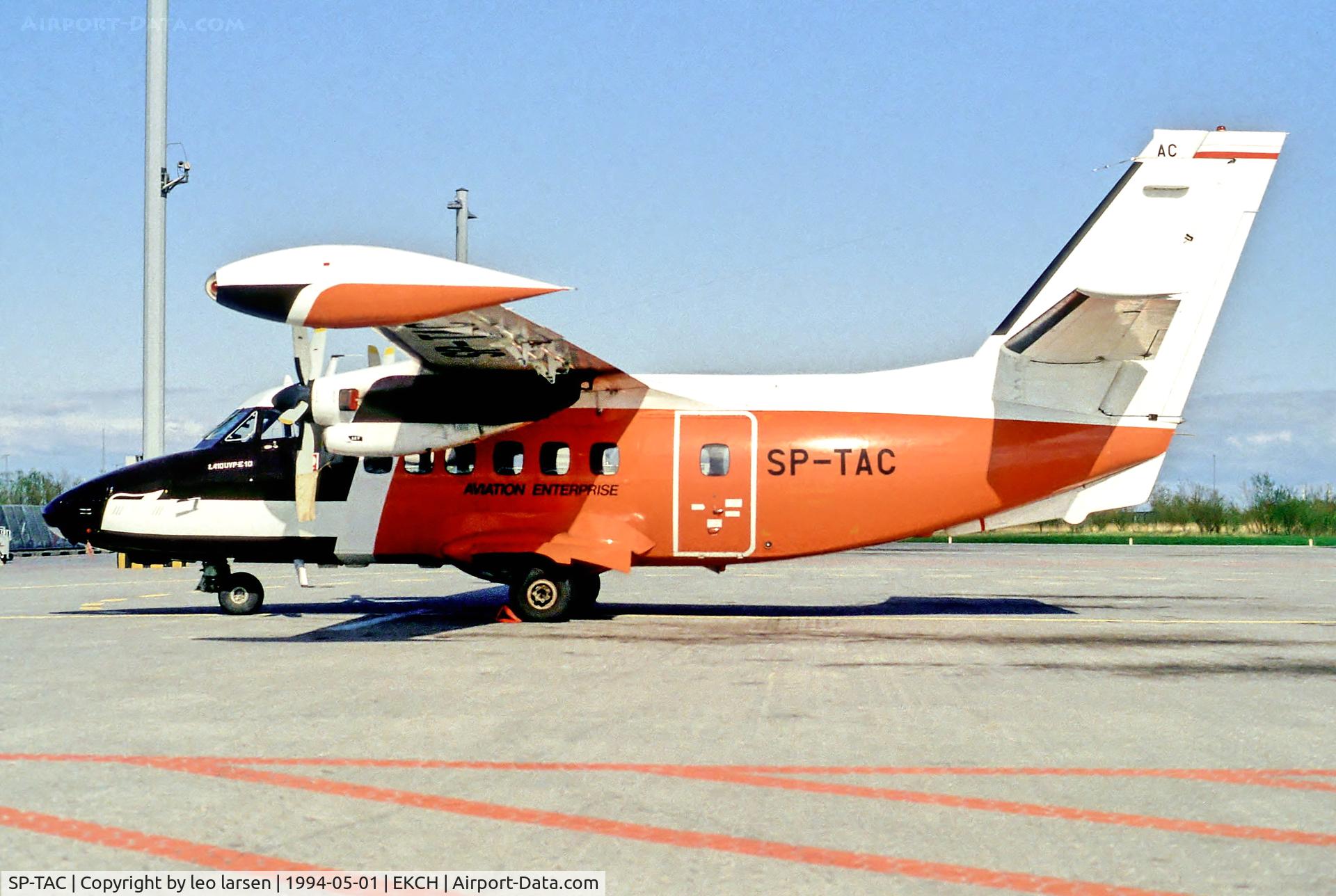 SP-TAC, 1989 Let L-410UVP-E10 Turbolet C/N 892317, Copenhagen 1.5.94