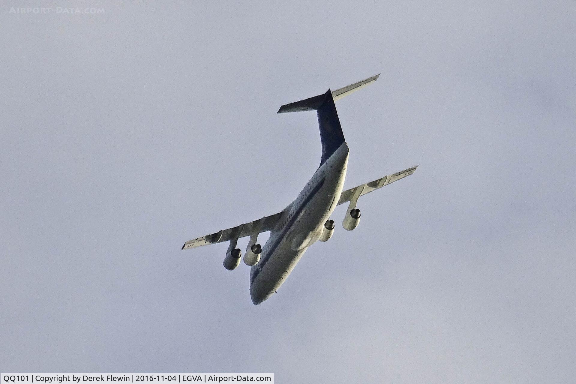 QQ101, 2000 British Aerospace Avro 146-RJ100 C/N E3368, 146-RJ100, Empire Test Pilots School MOD Boscombe Down Wiltshire based, previously G-6-638, G-BZAY, QQ101, G-BZAY, seen in the overhead. Taken at 1.5 miles on walkabout camera.