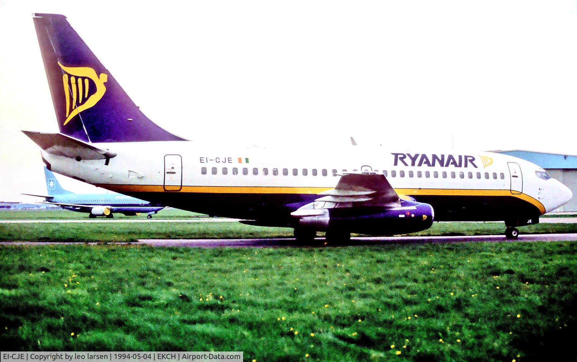 EI-CJE, 1982 Boeing 737-204 C/N 22639, Copenhagen 4.5.94