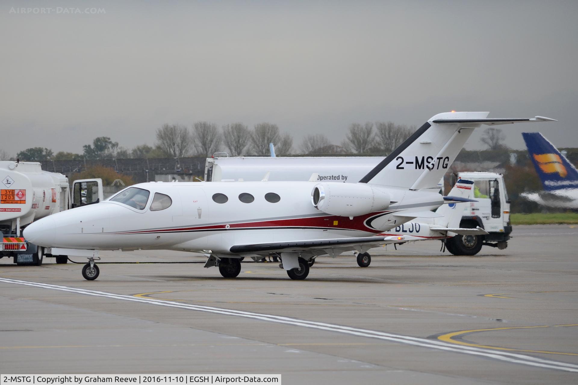 2-MSTG, 2009 Cessna 510 Citation Mustang Citation Mustang C/N 510-0295, About to depart from Norwich.