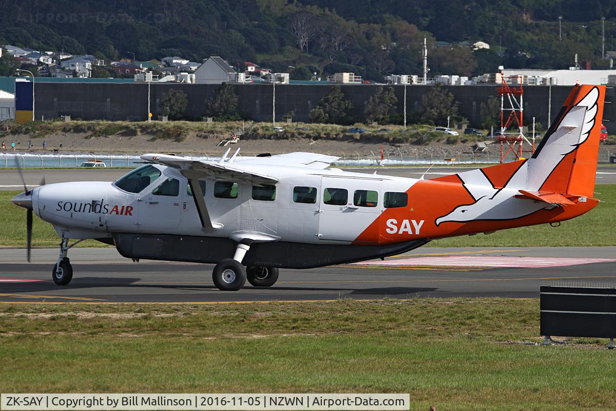 ZK-SAY, 2000 Cessna 208B Grand Caravan C/N 208B-0861, APPROACH TO 34.
.
.
.
1244