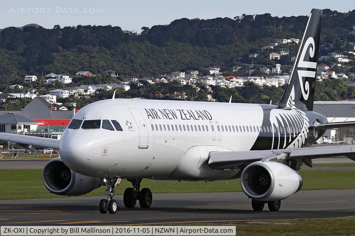 ZK-OXI, 2015 Airbus A320-232 C/N 6533, TAXI TO 34.
.
.
.
1204