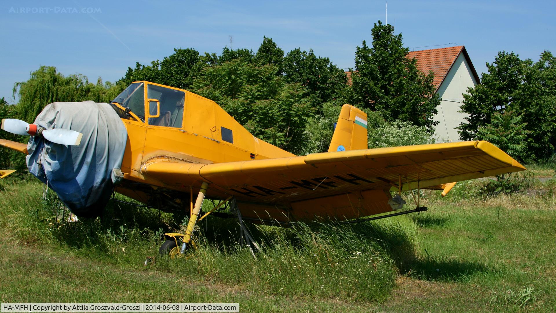 HA-MFH, Let Z-37P Cmelak C/N 17-07, Telekgerendás agricultural airport and take-off field. Hungary