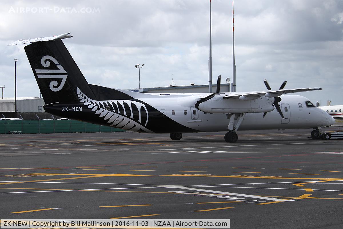 ZK-NEW, 2007 De Havilland Canada DHC-8-311Q Dash 8 C/N 648, READYING .
.
.
.
0967
