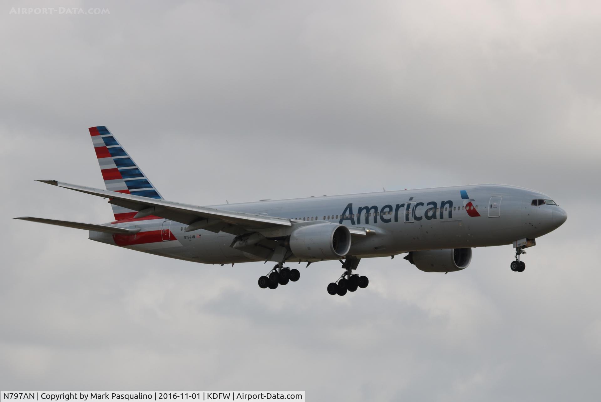 N797AN, 2001 Boeing 777-223 C/N 30012, Boeing 777-200