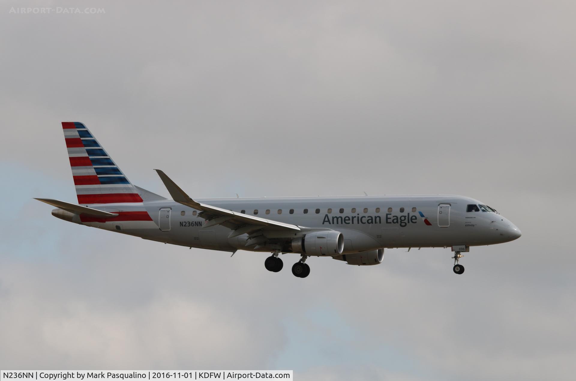 N236NN, 2016 Embraer 175LR (ERJ-170-200LR) C/N 17000572, ERJ 170-200 LR