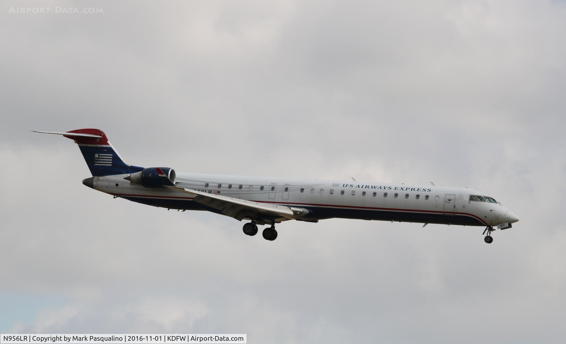 N956LR, 2005 Bombardier CRJ-900ER (CL-600-2D24) C/N 15056, CL600-2D24
